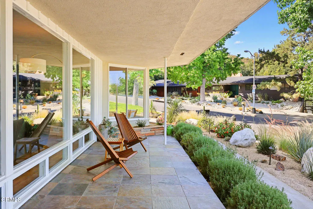 1620 Knollwood Drive, Pasadena, California 91103 home-pic-3